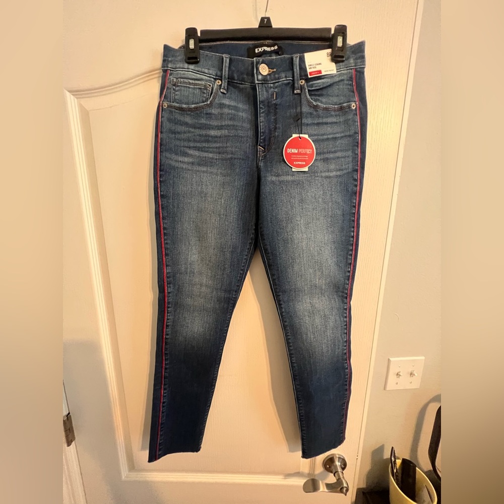Express Mid rise Ankle Legging Jean Size 8R